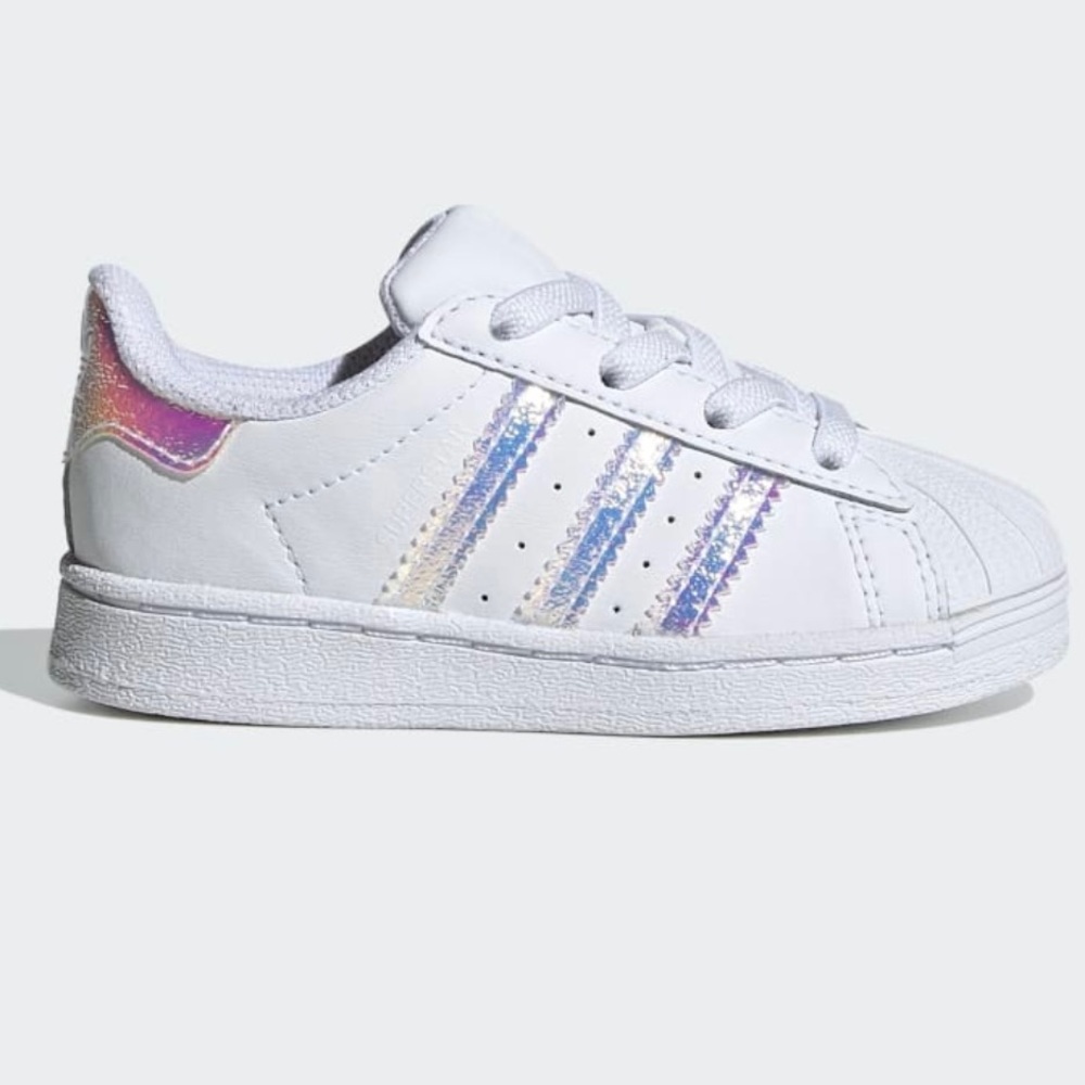 Toddler girl Adidas superstar size 5 1/2